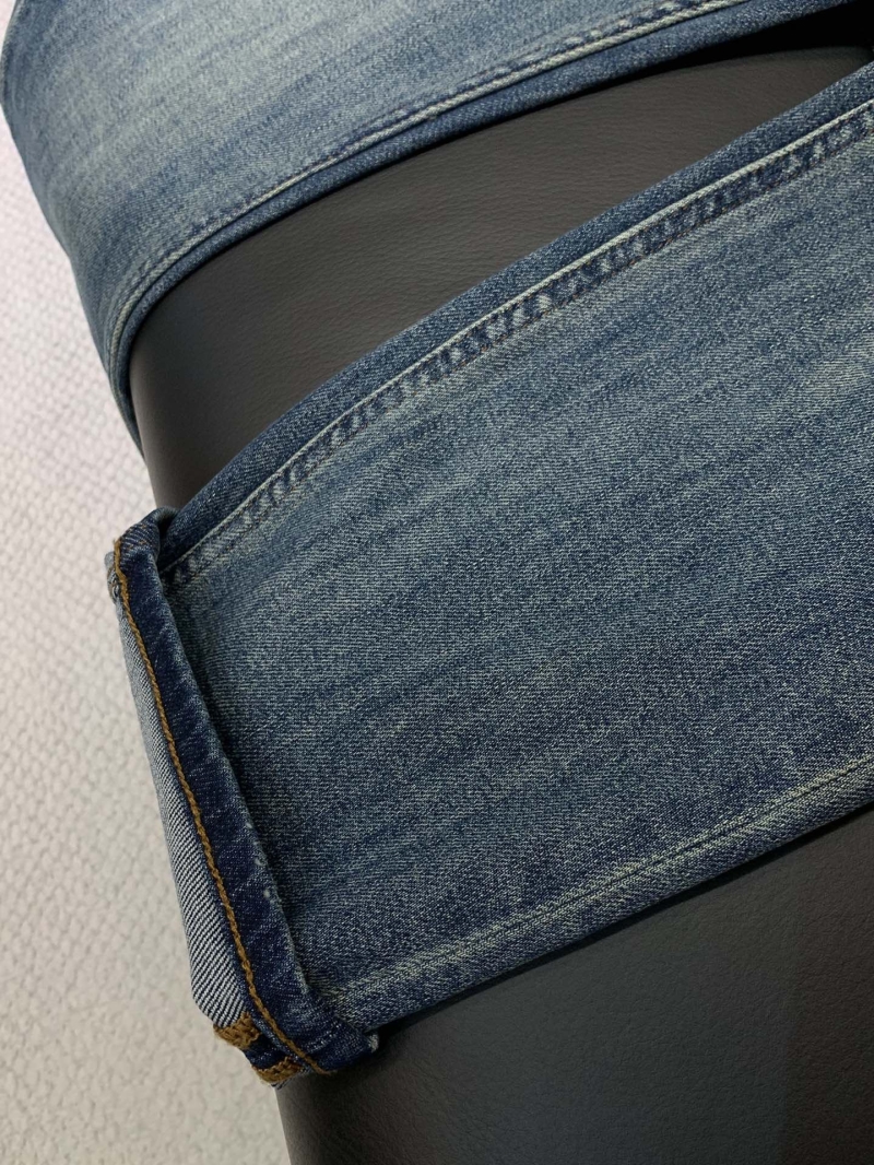ARMANI